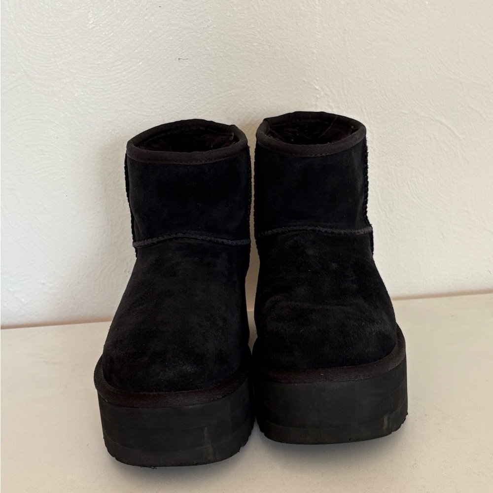 Ugg Classic Mini Platformsuede Booties, Woman Siz… - image 3
